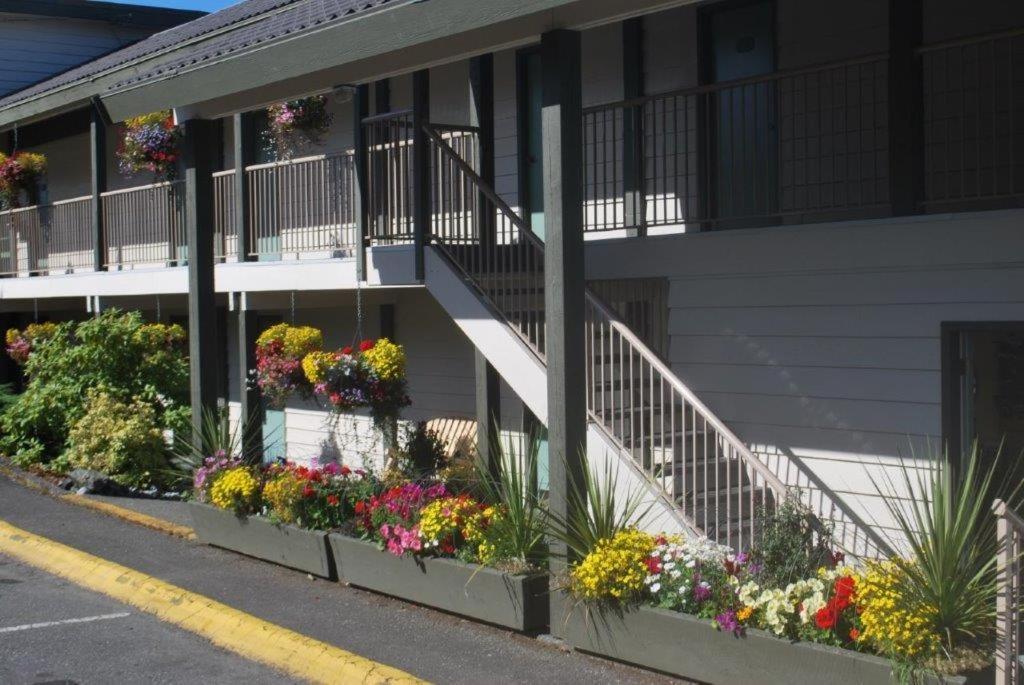 اوكلويلت Pacific Rim Motel المظهر الخارجي الصورة